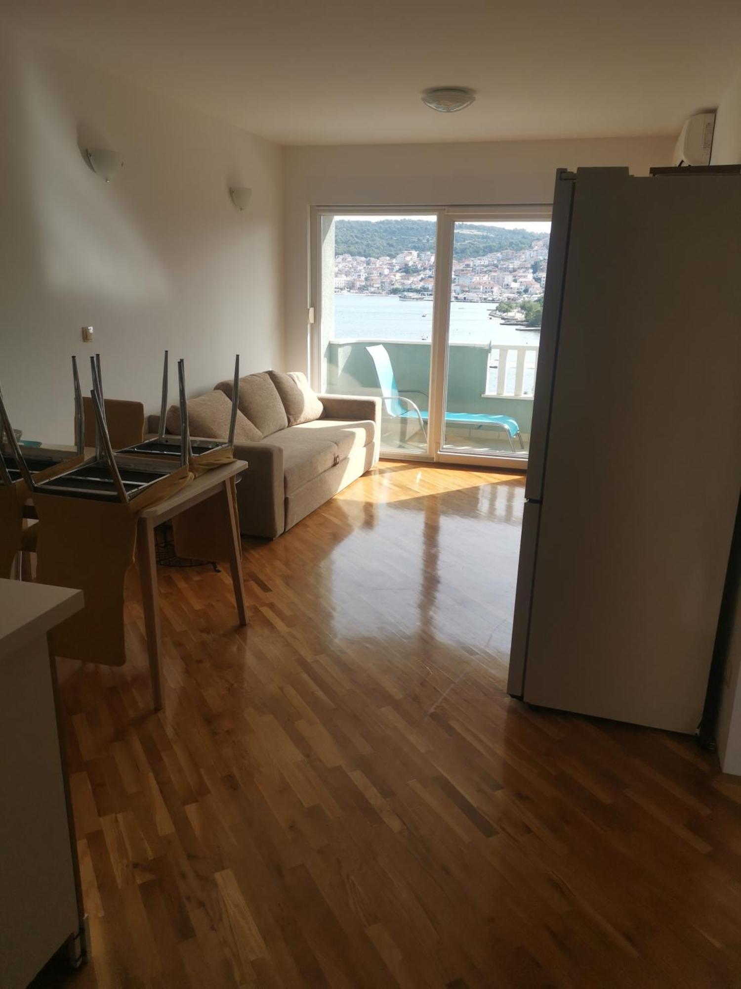 Apartment Croatika On The Beach โตรกีร์ ภายนอก รูปภาพ